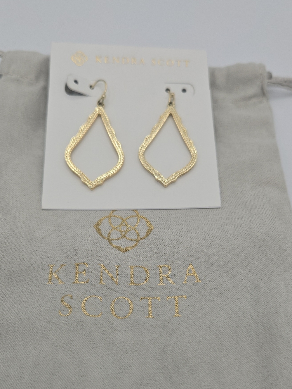 Kendra Scott Gold Abbie Dangle Earrings